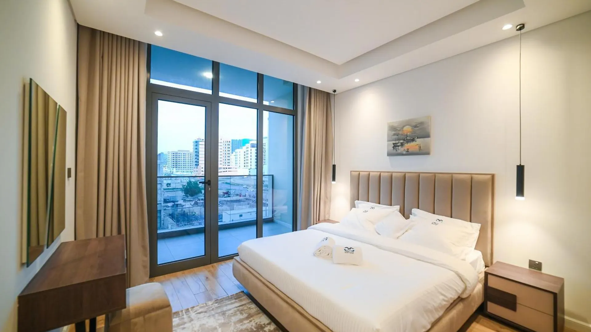 01 Diamond 2Br Apt Dubai United Arab Emirates